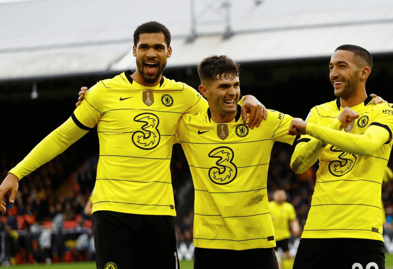 谢震业复出首秀出彩,切尔西主场大胜多特蒙德,豪取13连胜 谢震业复出首秀出彩,切尔西主场大胜多特蒙德,豪取13连胜